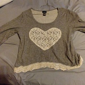 Grey. White heart knitted sweater.
